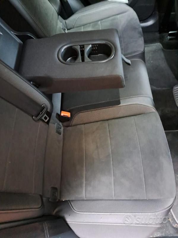 Usata VW T-Roc 150 CV (110 kW) 2023 Grigio SUV