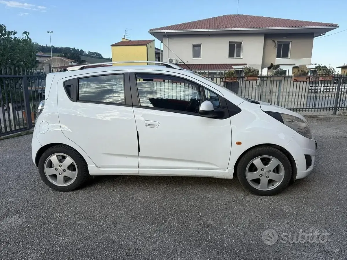 Usata Chevrolet Spark LT 2010 Bianco Utilitaria