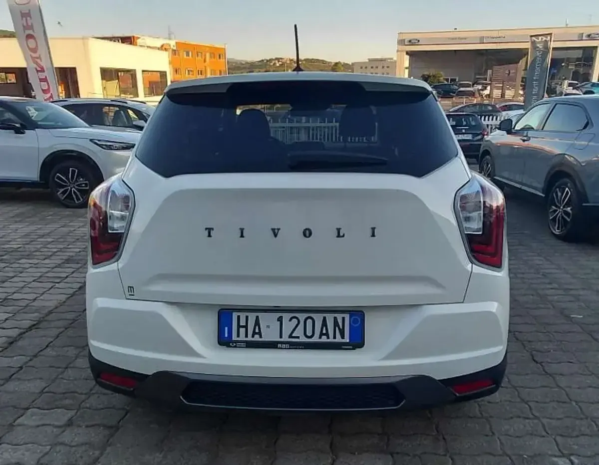 Usata SsangYong Tivoli 135 CV (99 kW) 2025 Bianco SUV