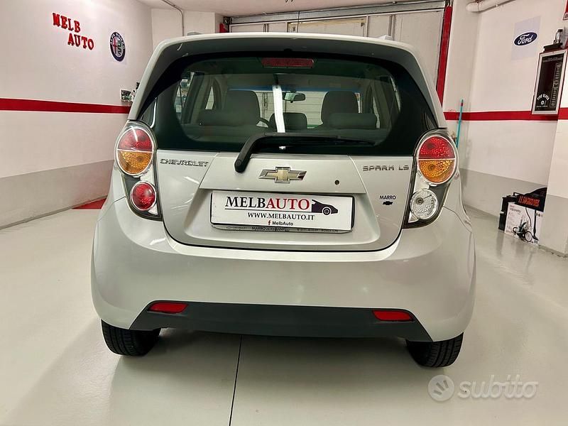 Usata Chevrolet Spark LS 68 CV (50 kW) 2010 Grigio Utilitaria
