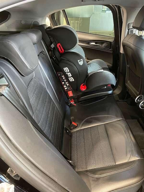 Usata Alfa Romeo Stelvio Executive 179 CV (131 kW) 2018 Nero SUV