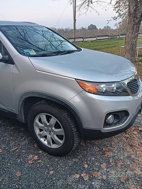 Usata Kia Sorento Active 197 CV (144 kW) 2010 Grigio SUV