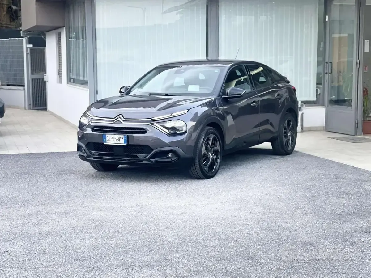 Usata Citroën C4 131 CV (96 kW) 2022 Grigio Berlina