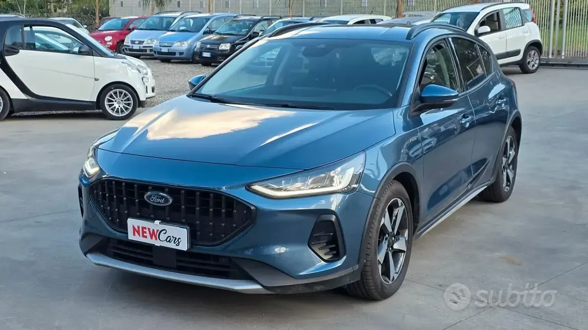 Usata Ford Focus Active 115 CV (84 kW) 2024 Bluazzurro Berlina