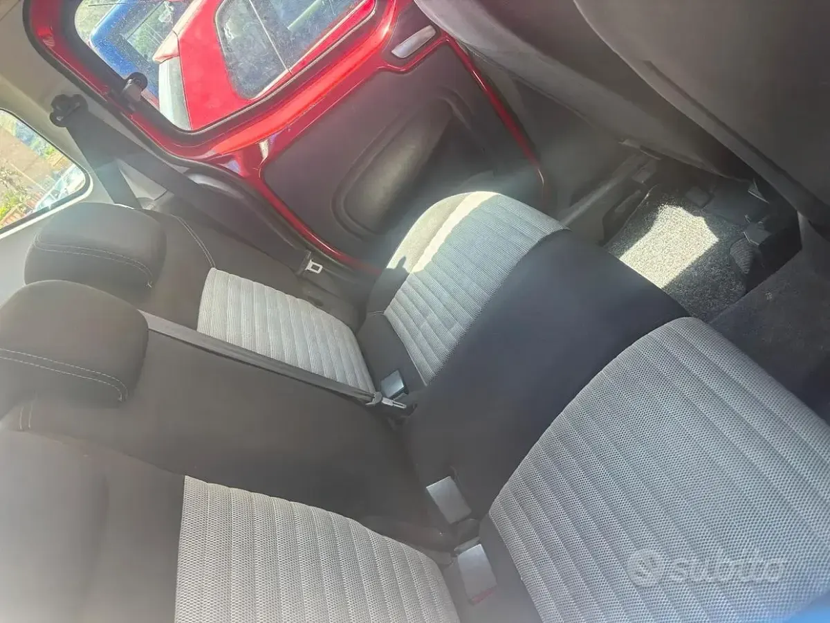 Usata Fiat Qubo Trekking 75 CV (55 kW) 2009 Rosso Monovolume