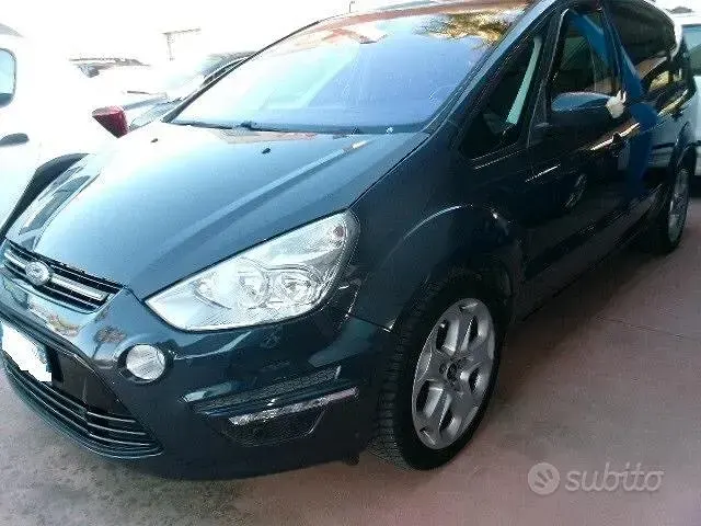Usata Ford S-MAX Titanium 163 CV (119 kW) 2013 Blu Monovolume