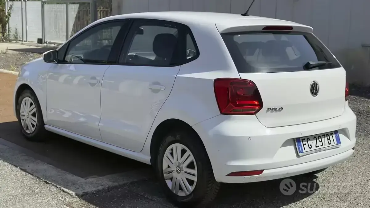 Usata VW Polo Trendline 60 CV (44 kW) 2016 Bianco Berlina