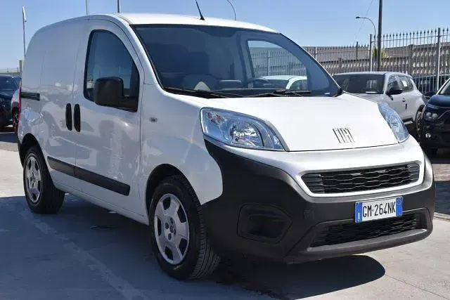 Usata Fiat Fiorino 95 CV (69 kW) 2023 Bianco Monovolume