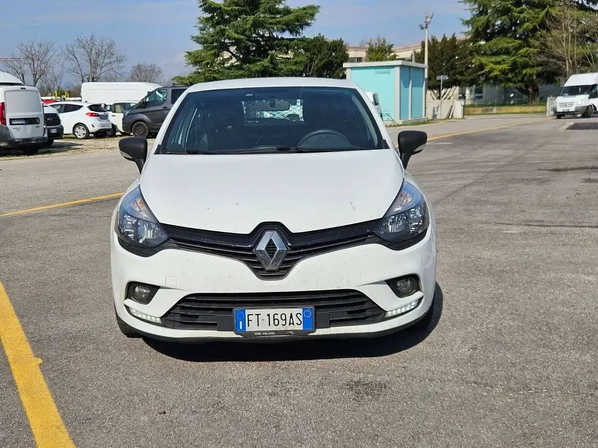 Usata Renault Clio IV 75 CV (55 kW) 2018 Bianco Furgone