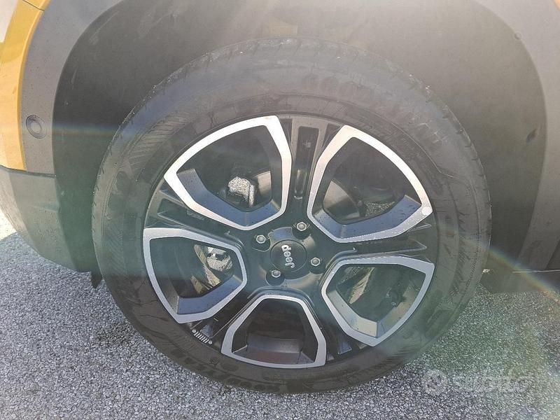 Usata Jeep Avenger Summit 101 CV (74 kW) 2024 SUV