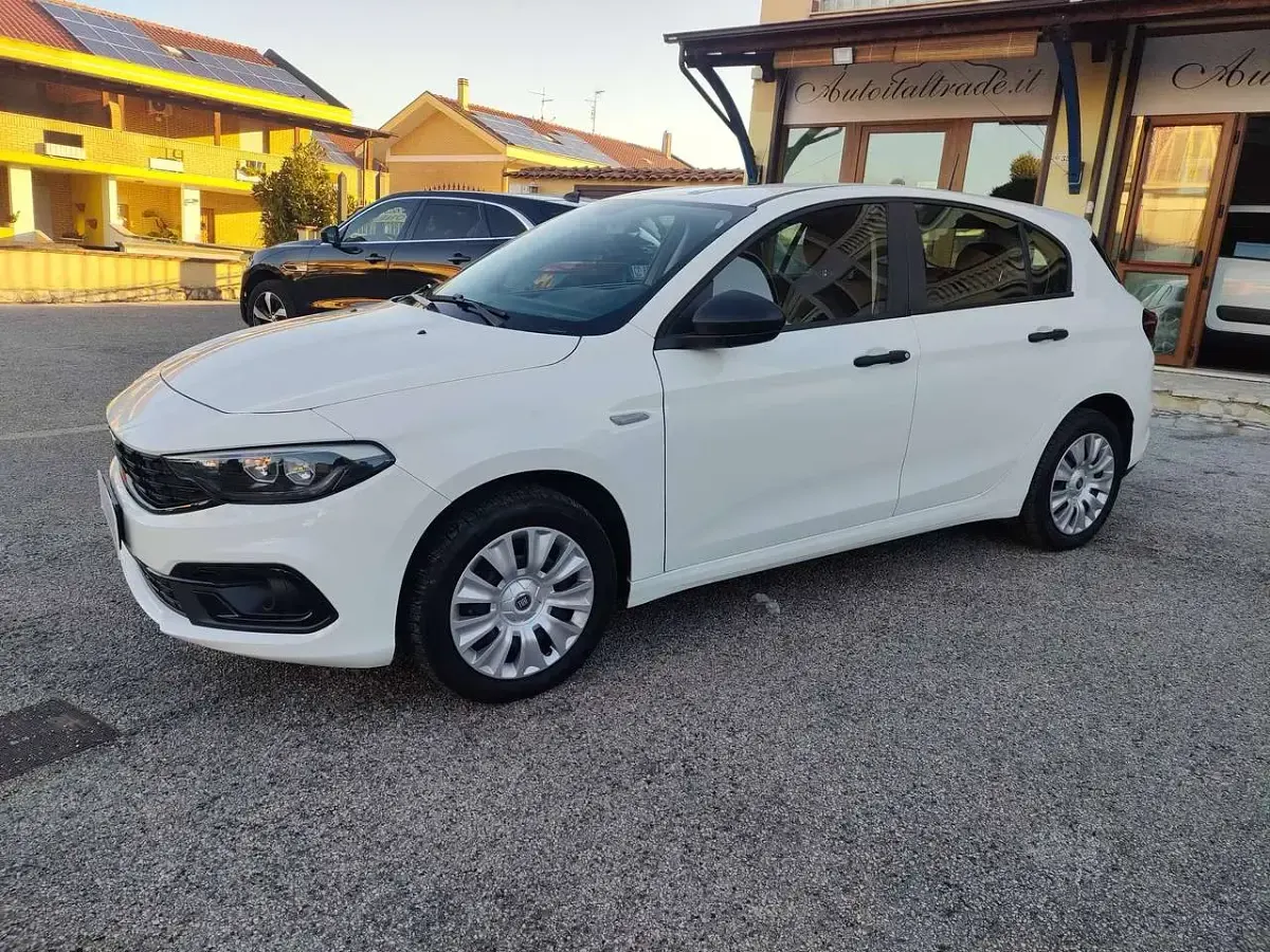 Usata Fiat Tipo 131 CV (96 kW) 2024 Bianco Berlina