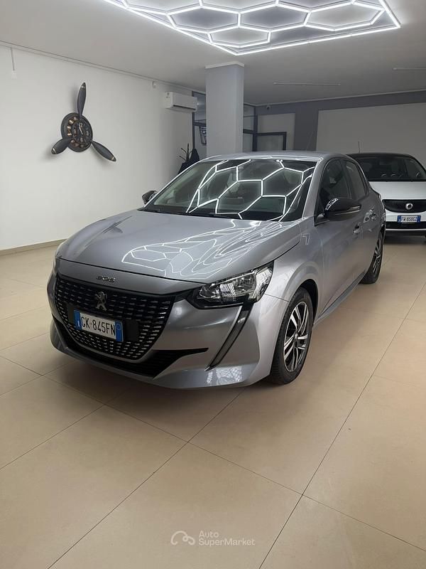 Usata Peugeot 208 75 CV (55 kW) 2022 Utilitaria