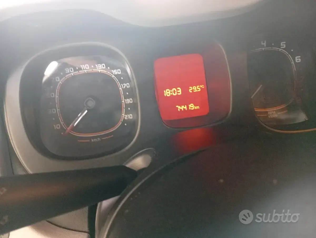 Usata Fiat Panda Cross Cross 69 CV (50 kW) 2017 Bluazzurro Utilitaria