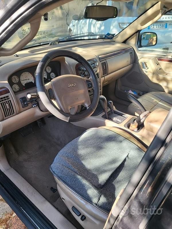 Usata Jeep Grand Cherokee Overland 2003 Nero SUV