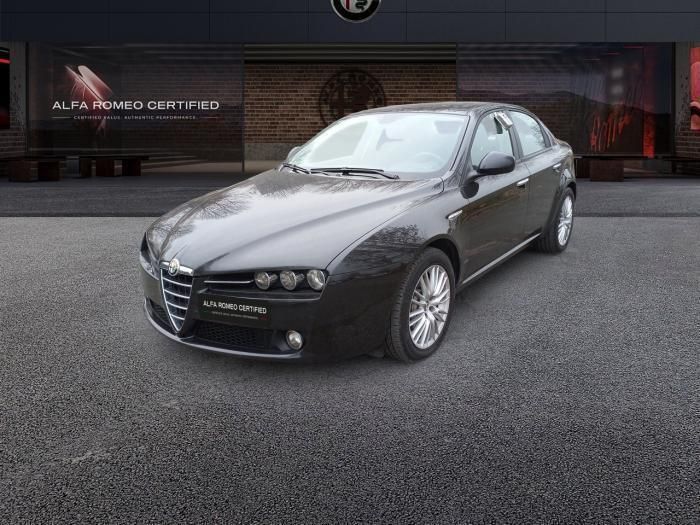 Nero Usata 2010 Alfa Romeo 159 Distinctive Tre volumi | 9900 € (Ottimo prezzo) - Immagine 1/4