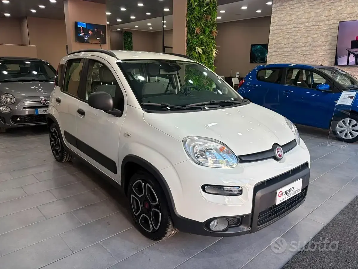 Usata Fiat Panda City Life 69 CV (50 kW) 2022 Bianco Utilitaria