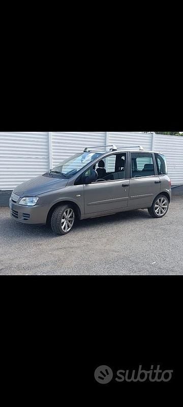 Usata 2009 Fiat Multipla Dynamic Monovolume | 2450 € (Ottimo prezzo) - Immagine 1/4