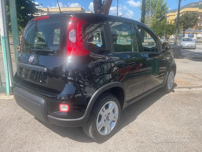 Usata Fiat Panda 69 CV (50 kW) 2023 Nero Utilitaria