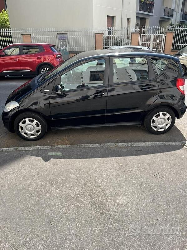 Usata Mercedes A160 95 CV (69 kW) 2009 Nero Berlina