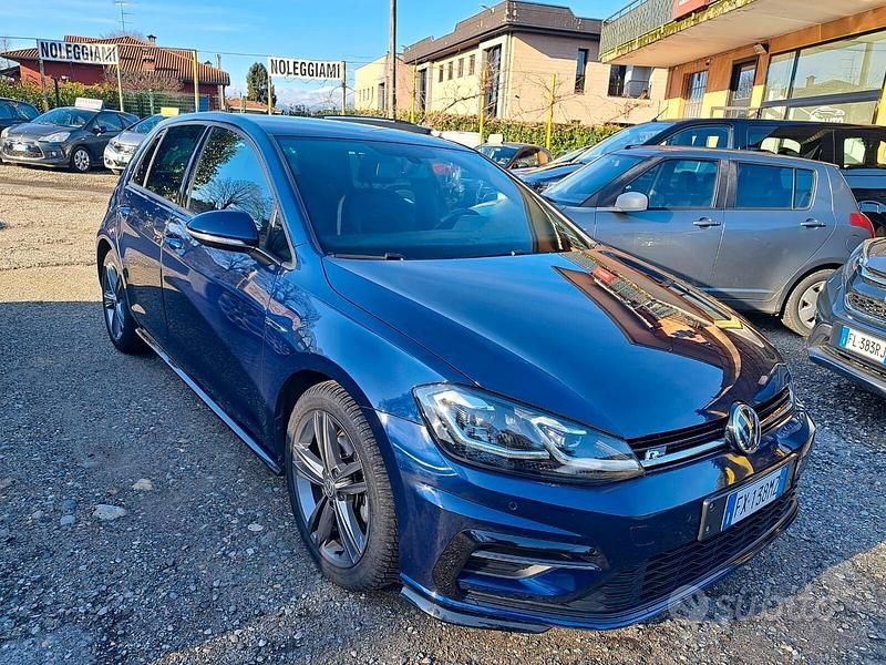 Usata VW Golf VII R-line 150 CV (110 kW) 2019 Blu Berlina