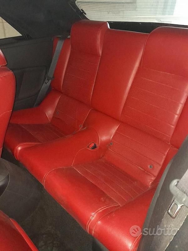 Usata Ford Mustang 2005 Cabrio