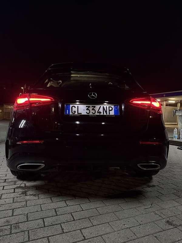 Usata Mercedes A180 Premium 116 CV (85 kW) 2020 Berlina