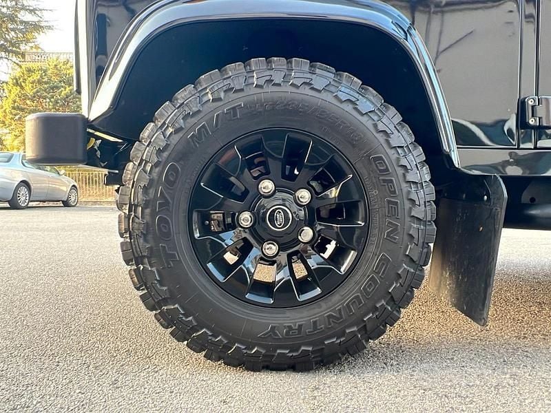 Usata Land Rover Defender 86 CV (63 kW) 2008 Nero Station wagon