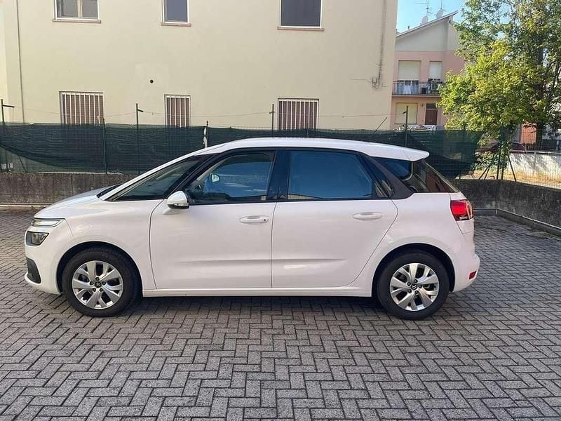 Usata 2017 Citroën C4 Picasso Live Monovolume | 10.600 € (Buon prezzo) - Immagine 1/4