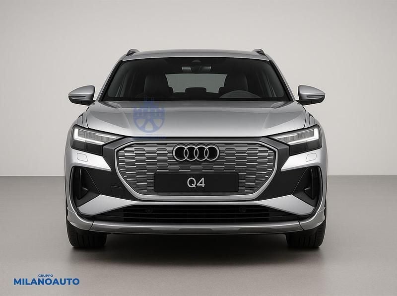 Occasion Audi Q4 e-tron S-Line 210 kW (286 PK) 2025 Zilver SUV