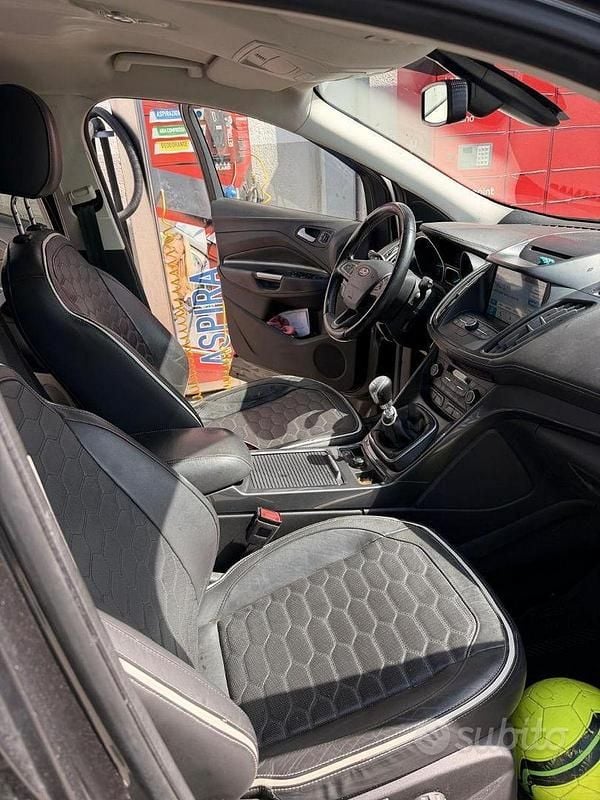 Usata Ford Kuga Vignale 2017 Grigio SUV