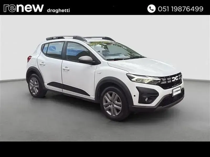 Usata Dacia Sandero Comfort 100 CV (73 kW) 2023 Bianco Utilitaria