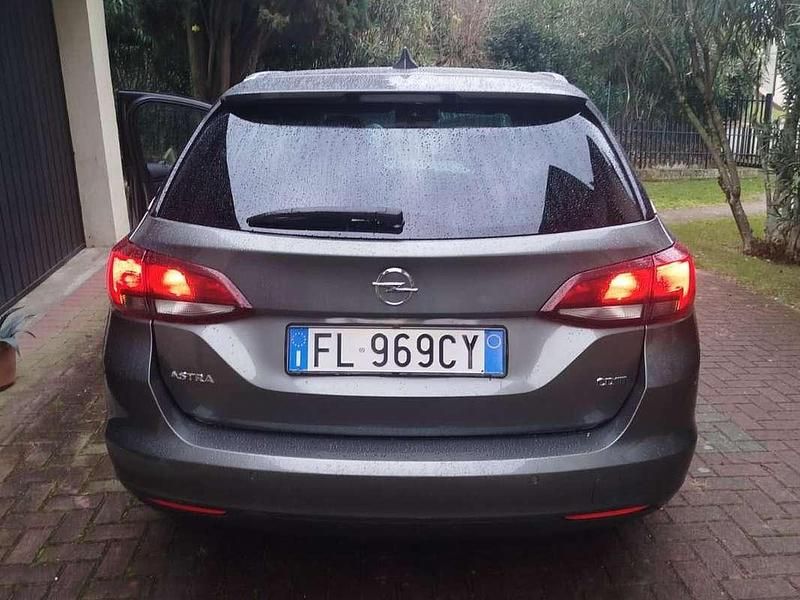 Occasion Opel Astra Dynamic 136 ch (100 kW) 2017 Gris Break