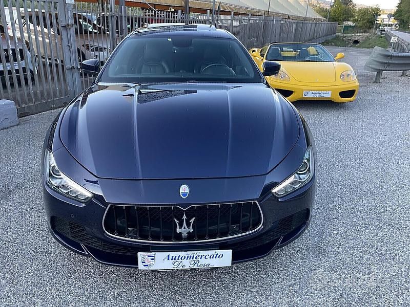 Usata Maserati Ghibli 275 CV (202 kW) 2017 Blu Berlina