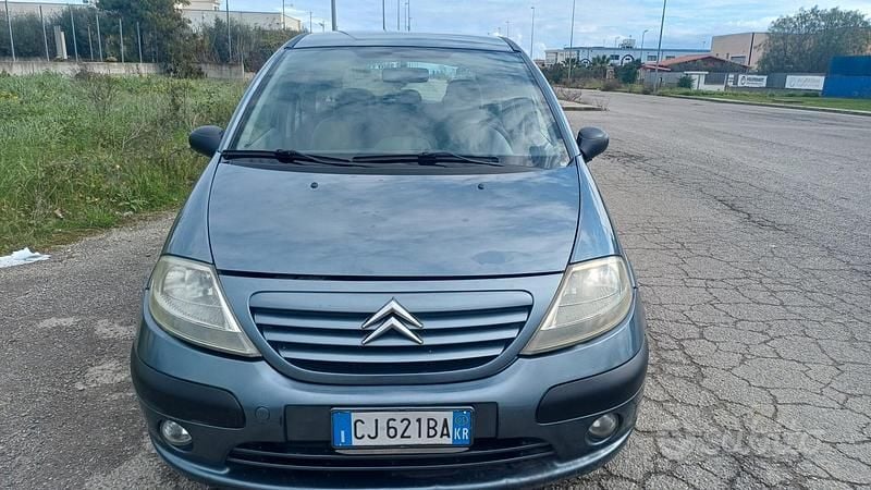 Usata Citroën C3 Exclusive 70 CV (51 kW) 2005 Grigio Berlina