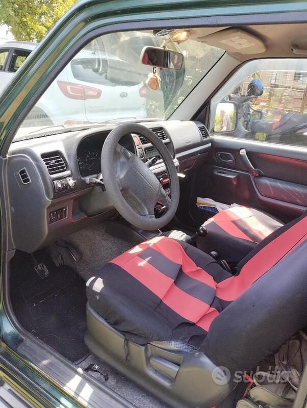 Usata Suzuki Jimny 2003 Verde SUV