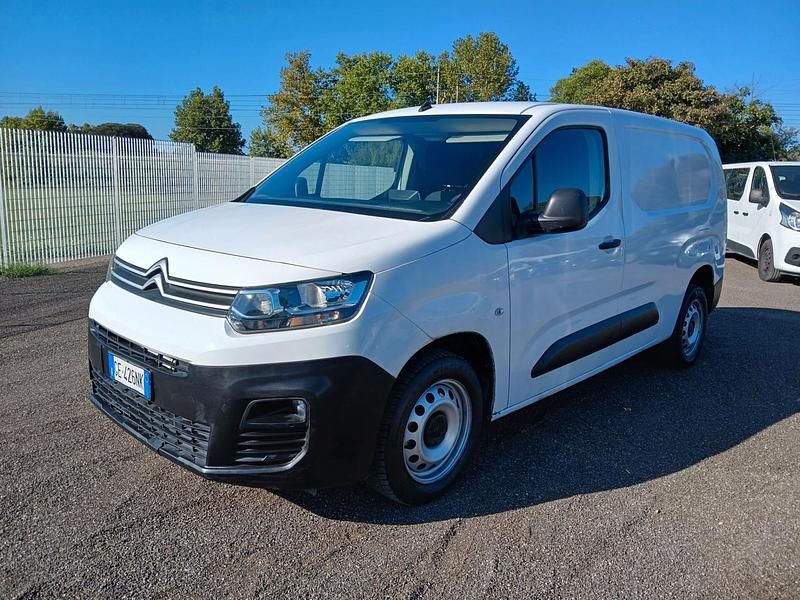 Bianco Usata 2021 Citroën Berlingo Monovolume | 11.393 € (Buon prezzo) - Immagine 1/4