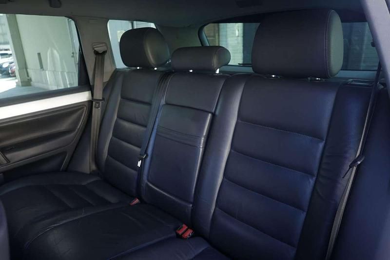 Usata VW Touareg Exclusive 174 CV (127 kW) 2006 Nero SUV
