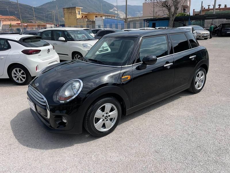 Usata Mini Cooper Clubman 116 CV (85 kW) 2016 Nero Station wagon