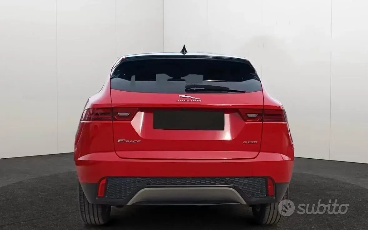 Usata Jaguar E-Pace R-Dynamic 150 CV (110 kW) 2018 Rosso SUV