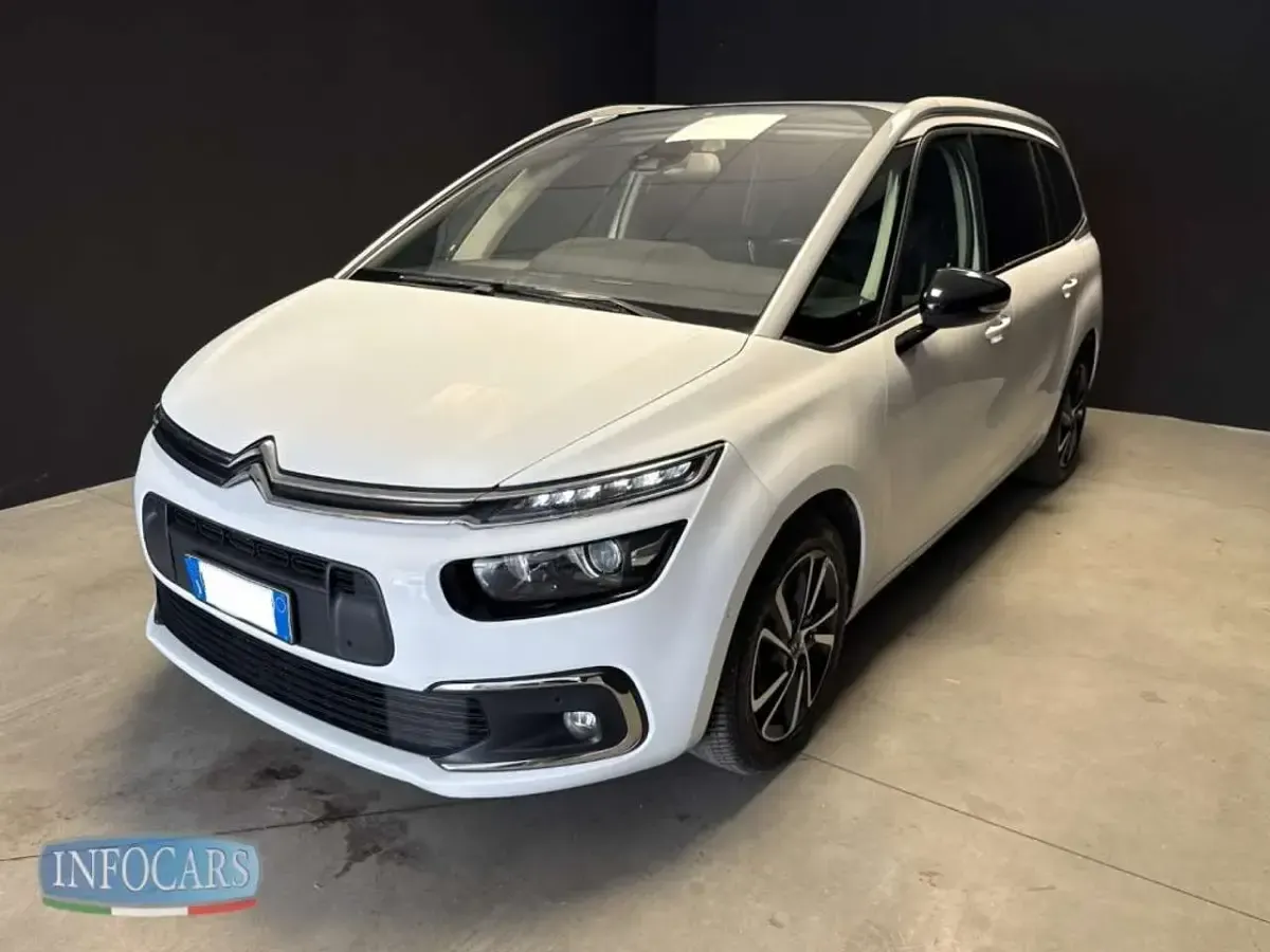 Usata Citroën C4 SpaceTourer Shine 131 CV (96 kW) 2021 Bianco pastello Monovolume