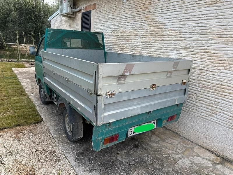 Usata Piaggio Porter 45 CV (33 kW) 1998 Verde