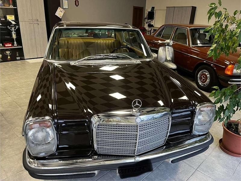 Usata Mercedes 250 131 CV (96 kW) 1970 Marrone Coupé