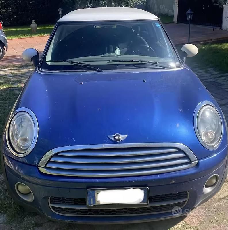 Usata Mini Cooper D 2008 Blu Utilitaria