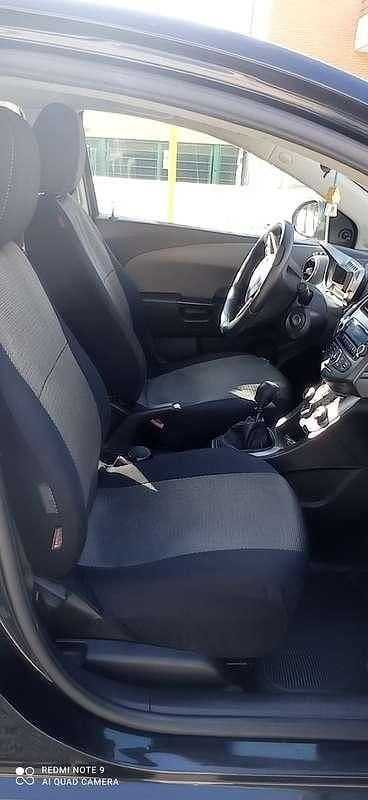 Usata Chevrolet Aveo LT 75 CV (55 kW) 2012 Nero Berlina