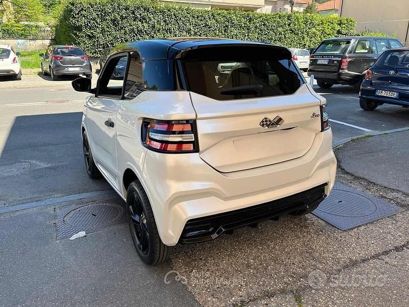 Nuova Ligier JS50 2026 Utilitaria
