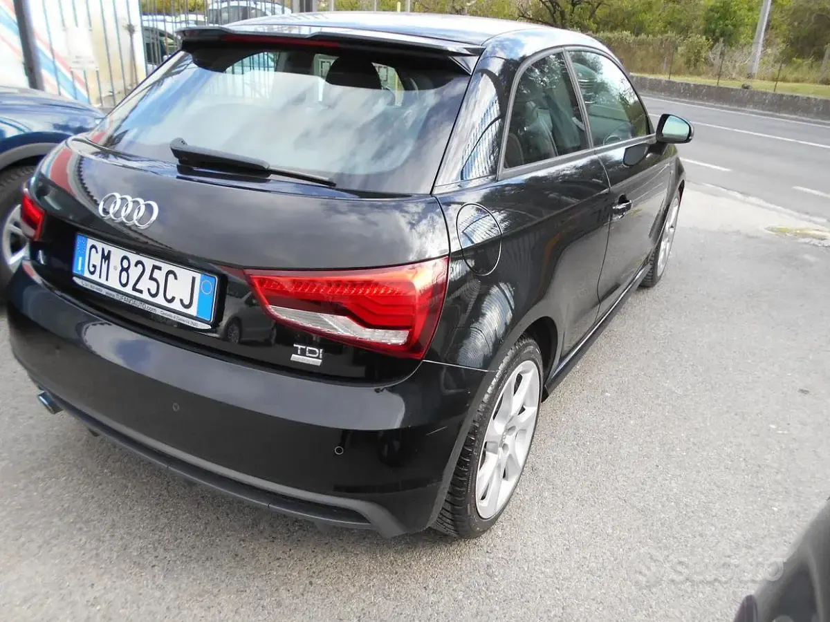 Usata Audi A1 S-Line 90 CV (66 kW) 2015 Nero Utilitaria