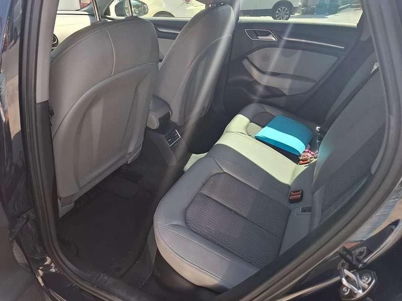 Usata Audi A3 Ambiente 110 CV (80 kW) 2016 Blu Berlina