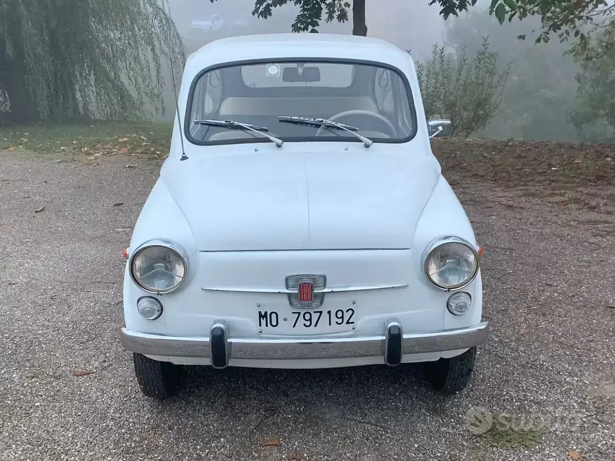Usata Fiat 600D 767 CV (564 kW) 1960 Utilitaria