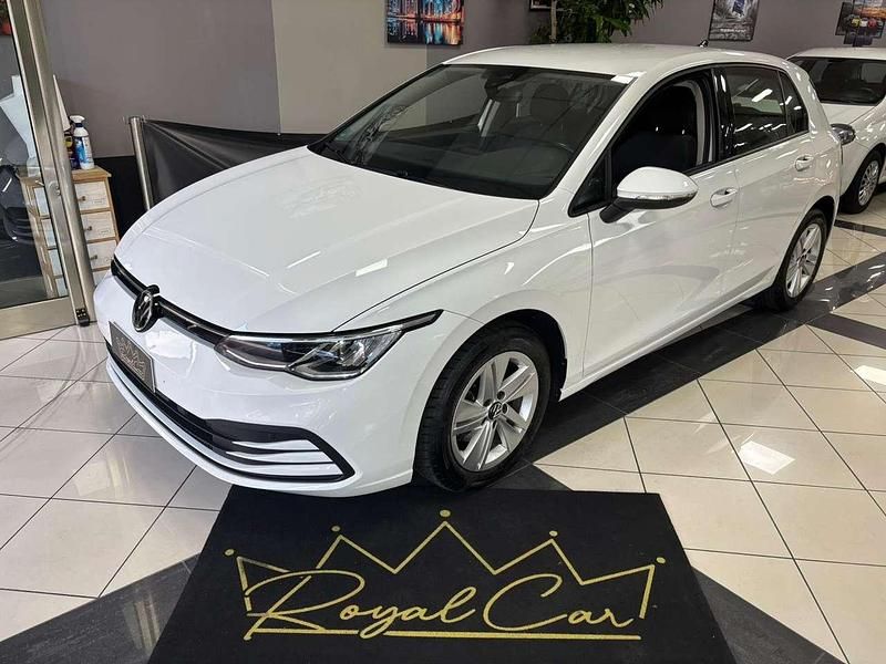 Bianco Usata 2022 VW Golf VIII Life Berlina | 17.990 € (Super prezzo) - Immagine 1/4