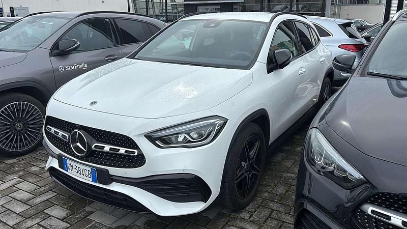 Usata Mercedes GLA200 Premium 150 CV (110 kW) 2023 SUV